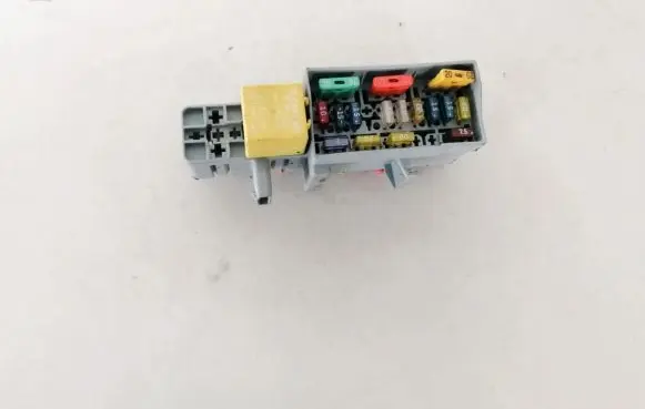 Renault Megane II Fuse box set 13251ghw