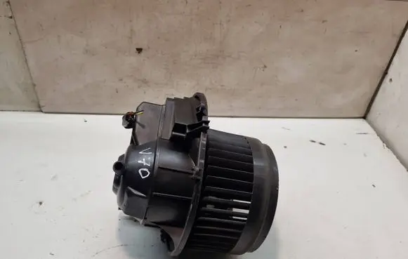 Volvo V70 Heater fan/blower 28417
