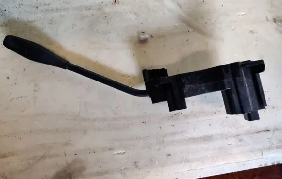 Mercedes-Benz E W211 Cruise control stalk A0085452524
