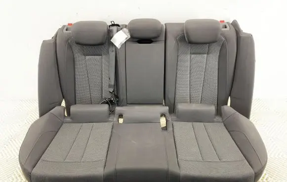 Audi A4 S4 B9 8W Second row seats 