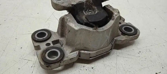 Volvo S80 Gearbox mount 8G9N7M121AA
