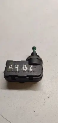 Audi A4 S4 B6 8E 8H Headlight level adjustment motor 1J0941295F