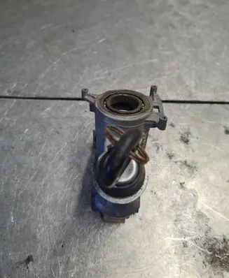 Volkswagen Golf III Ignition lock 357905851
