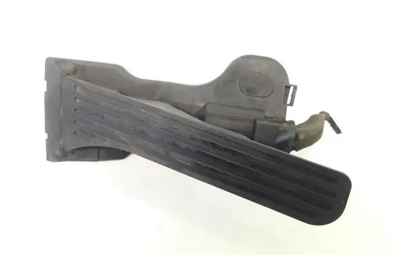 Volkswagen Touran I Accelerator throttle pedal 1T2721503G 6PV00874600