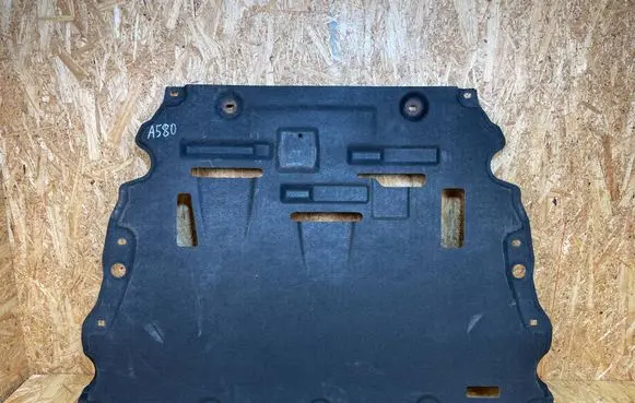 Ford Mondeo MK V Engine splash shield/under tray DG936P013DJ