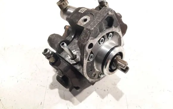 Fuel injection high pressure pump