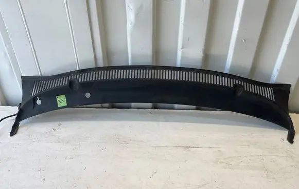 Volkswagen Fox Wiper trim 5Z0819415 U534