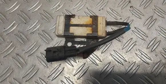 Toyota Corolla Verso E121 Coolant fan relay 2468103560