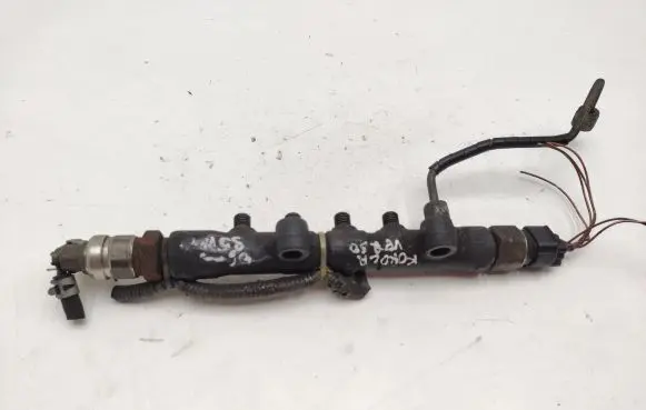 Toyota Corolla Verso AR10 Fuel main line pipe