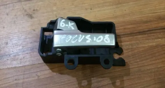 Ford Focus Rear door interior handle 3m51r22601aa 3m51-r22601-aa