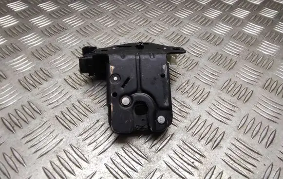 Audi A4 S4 B7 8E 8H Tailgate/trunk/boot lock/catch/latch 8P4827505C