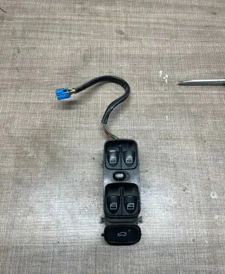 Electric window control switch