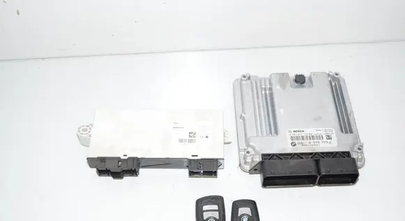 BMW 5 F10 F11 Engine ECU kit and lock set 9299335 61359299335 61359318367