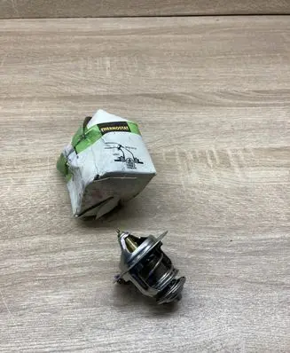 Hyundai Accent Thermostat 2550027000AT 2550027000