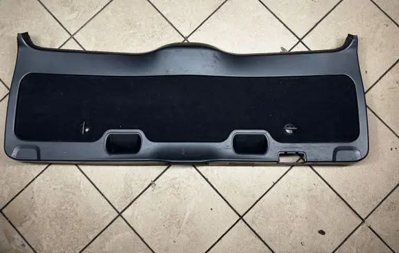 BMW 5 E39 Tailgate trim 8259917 8194671