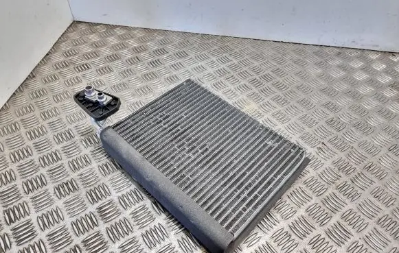 Mercedes-Benz ML W166 Air conditioning (A/C) radiator (interior) 