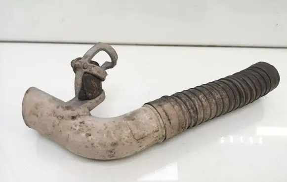 Skoda Octavia Mk2 (1Z) Intercooler hose/pipe 