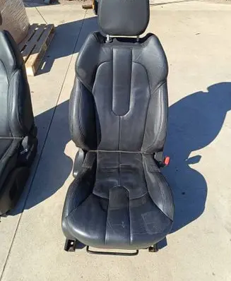 Land Rover Evoque I Front passenger seat 