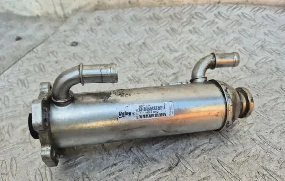 Volvo V70 EGR valve cooler 880172N XS1155