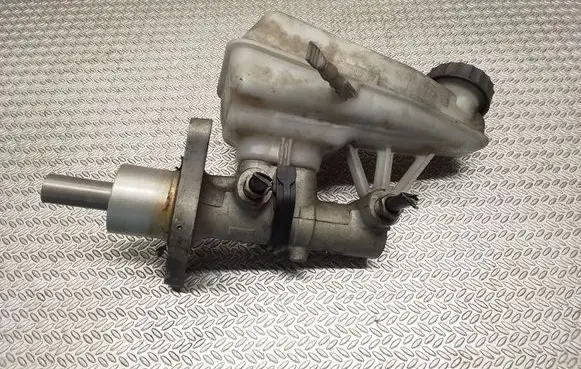 Citroen Jumpy Master brake cylinder 1498225080