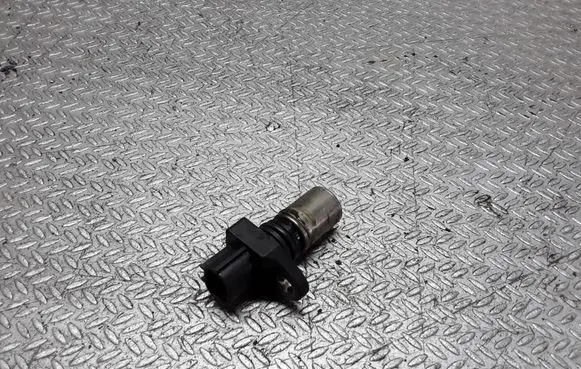 Camshaft position sensor