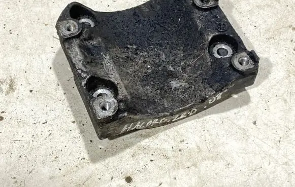 Generator/alternator bracket