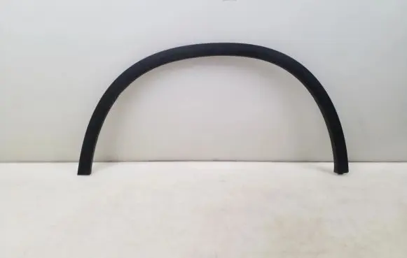 Front arch trim