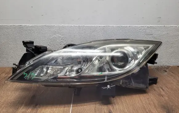 Mazda 6 Headlight/headlamp