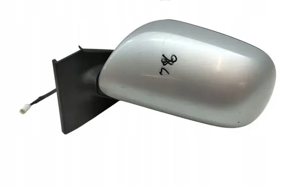 Toyota Yaris Front door electric wing mirror 879400D260