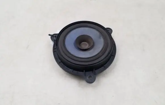 Nissan X-Trail T30 Panel speaker 28156CR000