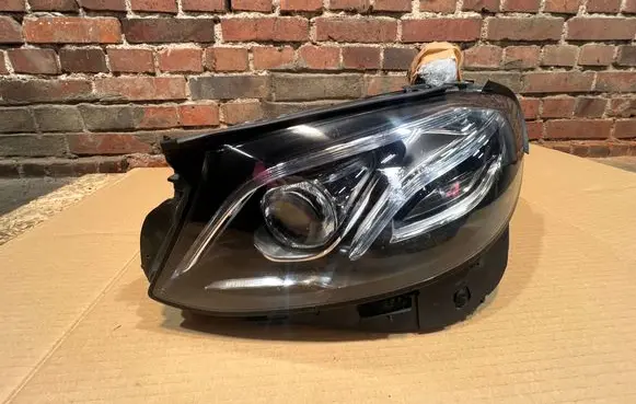 Mercedes-Benz E W238 Headlight/headlamp A2139066504