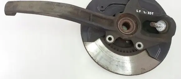 Mercedes-Benz R W251 Front wheel hub