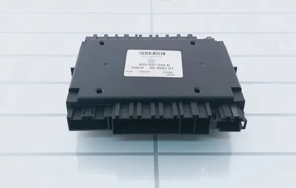 Volkswagen Phaeton Comfort/convenience module 3D0937049E