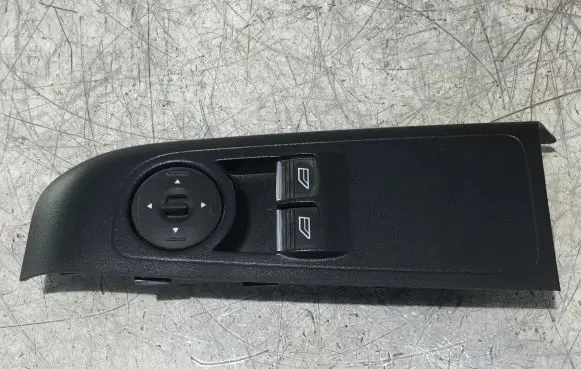 Ford Courier Electric window control switch F1ET14A132EC 10138821 3S010138821