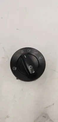 Volkswagen Golf V Light switch 1K0941431M