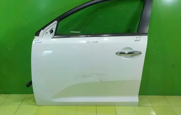 KIA Sportage Front door PRZOD LEWE