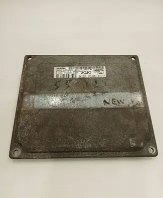 Ford Fiesta Engine control unit/module 6S6112A650FC S120977315C