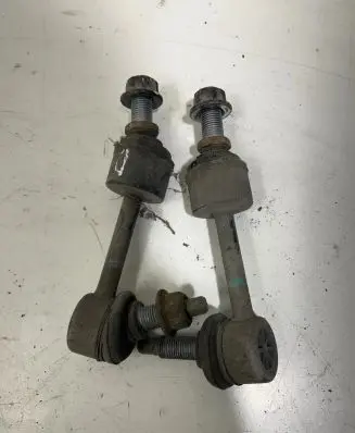 Rear anti-roll bar/stabilizer link