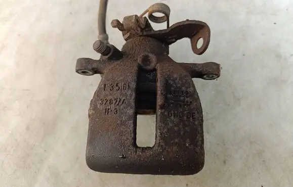 Audi A4 S4 B7 8E 8H Rear brake caliper 