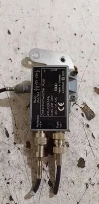 Audi A8 S8 D2 4D Antenna control unit 4B5035585 4001000