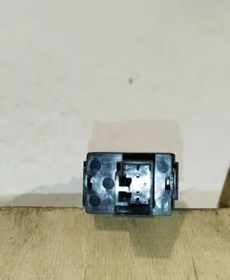 Volvo S60 Brake pedal sensor switch 8622064
