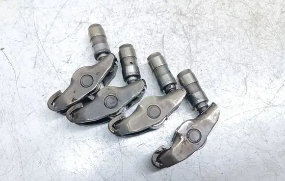 Land Rover Range Rover Sport L494 Valve rocker arm 