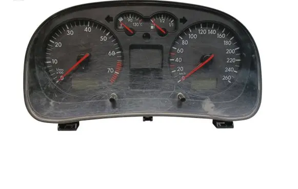 Volkswagen Golf IV Speedometer (instrument cluster) 1J0920826A