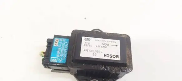 Subaru Legacy ESP acceleration yaw rate sensor 0265005254 0024364