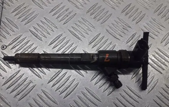 Fiat Grande Punto Fuel injectors set 09864355102