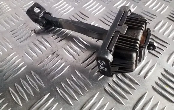 BMW X3 E83 Rear door check strap stopper 7176802