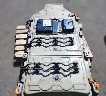 Peugeot Expert Hybrid / electric car battery 9853400080
