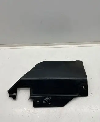 Iveco Daily 6th gen Engine splash shield/under tray 5801597587