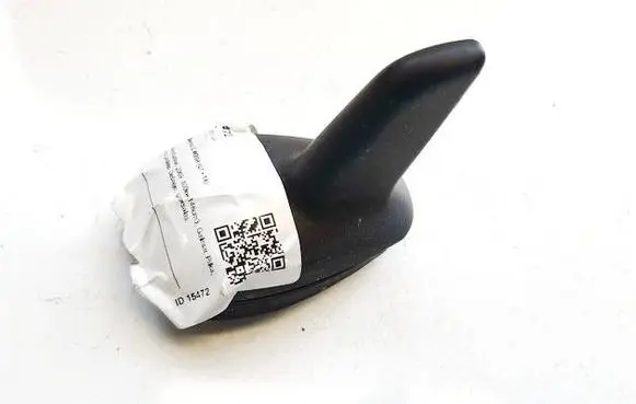 Mercedes-Benz C AMG W204 Aerial GPS antenna a2040208175