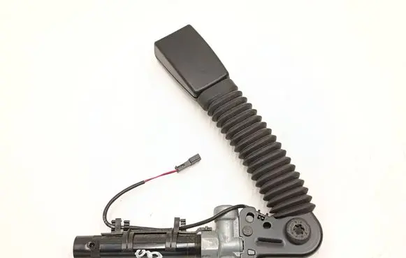 BMW 5 F10 F11 Front seatbelt buckle 7328842